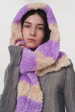 Load image into Gallery viewer, Fuzzy Contrast Striped Scarf
